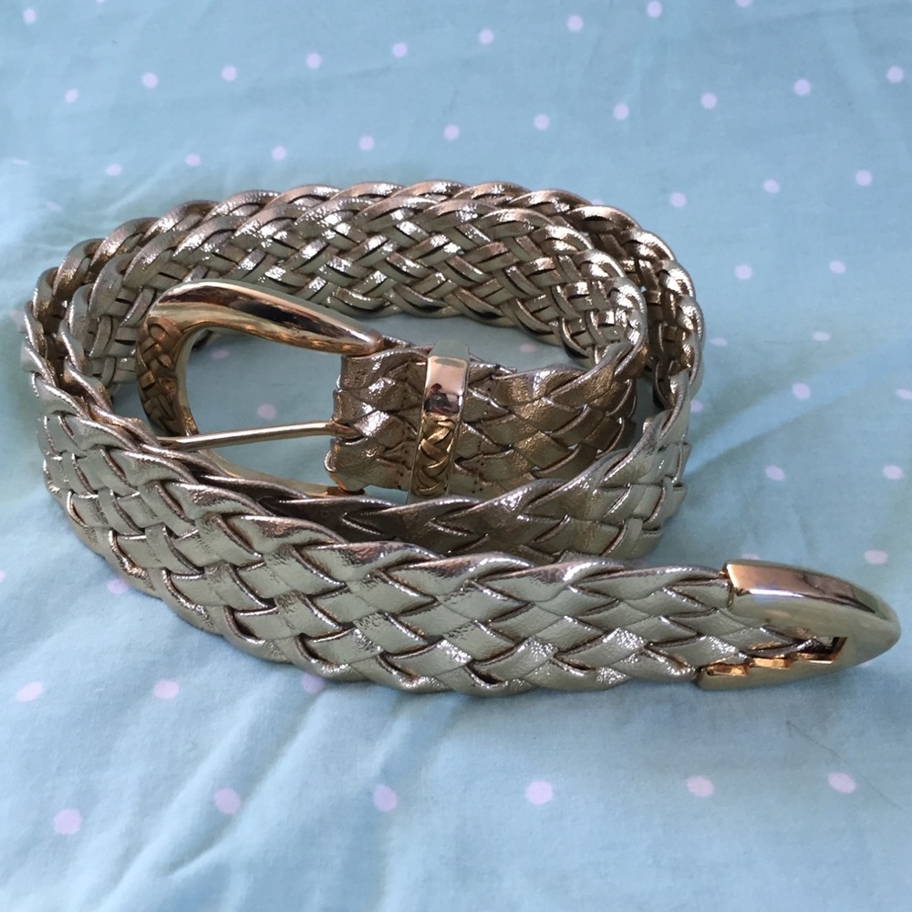 ✨Vintage Silver Metallic Belt✨